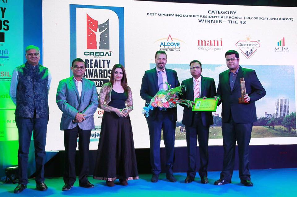 Alcove The 42 awarded "Best Upcoming Luxury Residential Project" at the CREDAI Bengal Realty Awards 2017 in Kolkata Update